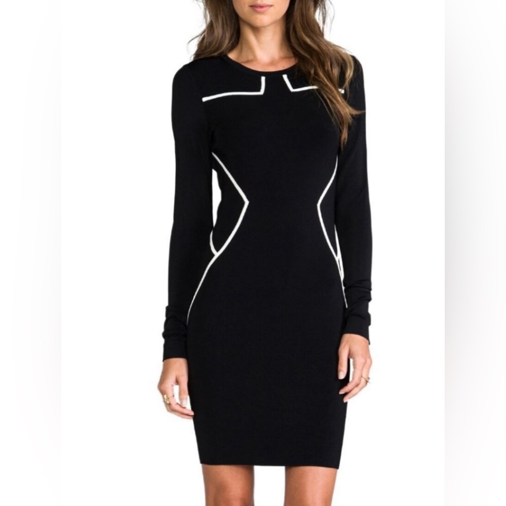 DVF Black & white ”Josephine” dress—stretchy material